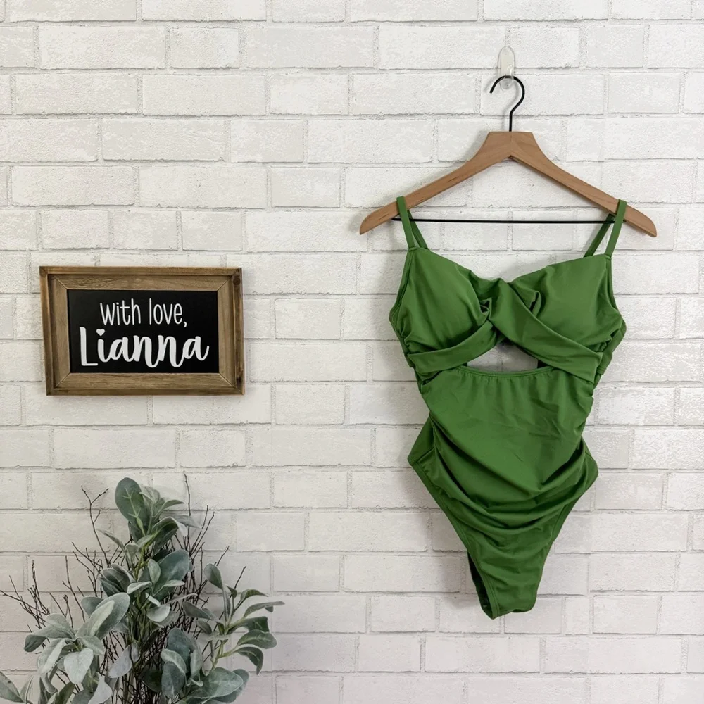SHADE & SHORE Green High Leg Extra Cheeky One Piece Underwire Swim Suit